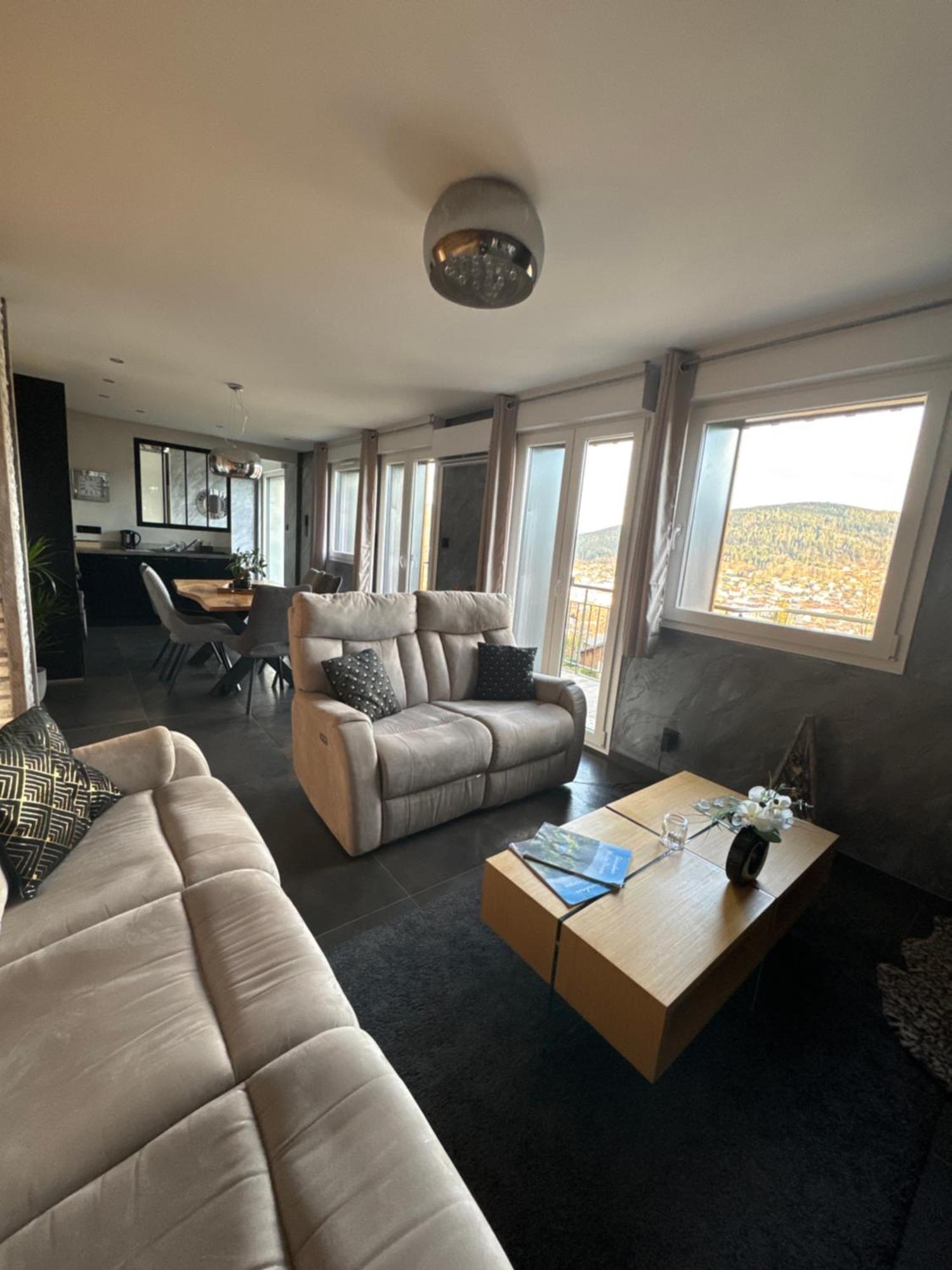 La Reine Pour Deux Personnes Avec Magnifique Vue Et Jacuzzi Apartment
